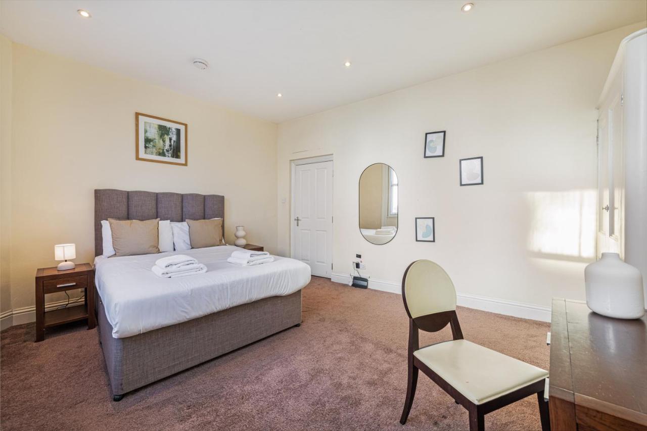 Stayo Leicester Square London Exterior photo